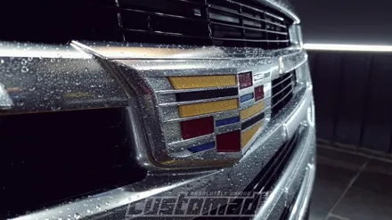 럭셔리 대형SUV 캐딜락 에스컬레이드, 도어트림 가죽 찍힘 실내복원 및 디테일링 시공 [가죽복원 시공 _ 서울.경기 수도권] / 부산 기장경기 광주시 문형동