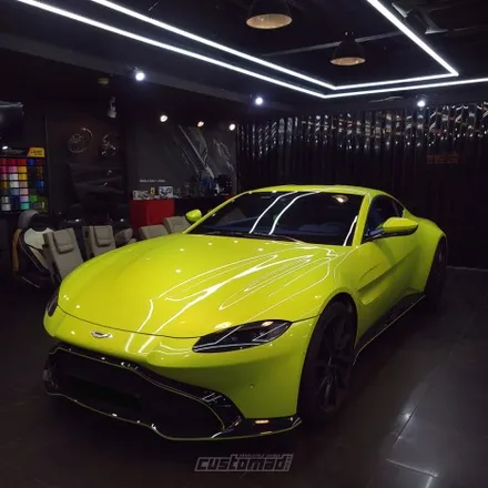 애스턴마틴도 2% 부족하다 느낄때 [애스턴마틴 밴티지 컬러안전벨트&핸들복원 시공 _커스텀매드] / 부산 기장