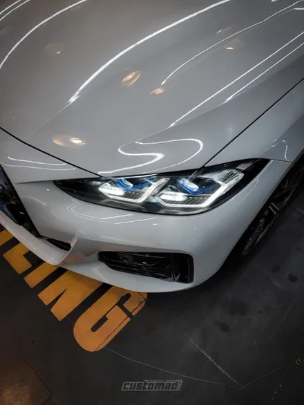전기차도 튜닝할 수 있다  [BMW 전기차 i4 컬러 안전벨트 교체 시공 _부산 커스텀매드]