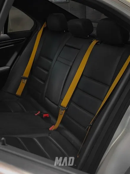 시간을 거슬러간 W204 C63 AMG [벤츠 C63 amg 컬러안전벨트 & 가죽복원 시공 _ 서울.경기 수도권] / 부산 기장경기 광주시 문형동