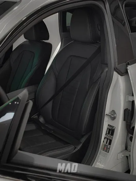 이제 BMW는 이걸로 통한다 [BMW i4 코발트 블루 컬러 안전벨트 교체 _ 커스텀매드 서울.경기 수도권] / 부산 기장경기 광주시 문형동