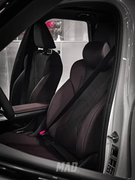 [분당.경기 광주 | 자동차 실내 커스텀 전문점] BMW X1 M35i M퍼포먼스 컬러 안전벨트 교체 튜닝! 출고 후 옵션 추가하기 / 부산 기장경기 광주시 문형동