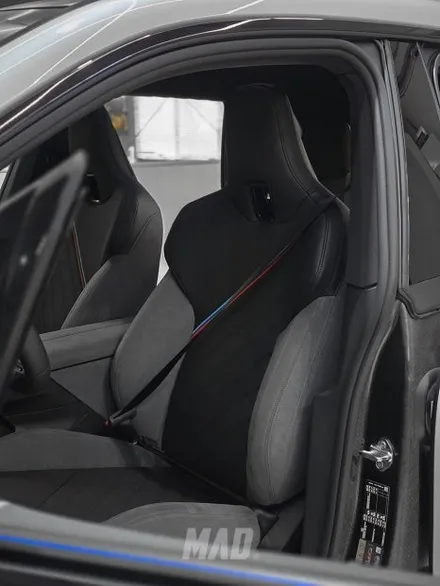 BMW iX 안전벨트 색상 교체 가격 비용 대비 실속있는 튜닝 / 부산 기장경기 광주시 문형동