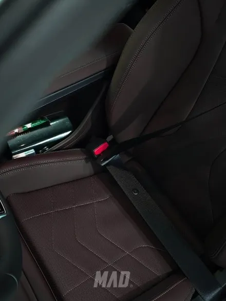 [분당.경기 광주 | 자동차 실내 커스텀 전문점] BMW X1 M35i M퍼포먼스 컬러 안전벨트 교체 튜닝! 출고 후 옵션 추가하기 / 부산 기장경기 광주시 문형동