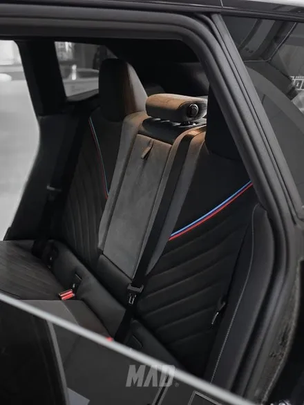 BMW iX 안전벨트 색상 교체 가격 비용 대비 실속있는 튜닝 / 부산 기장경기 광주시 문형동