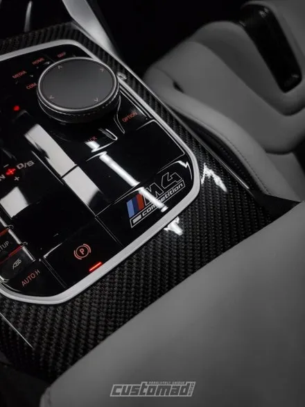 BMW M4에 치트키쓰기 [BMW M4 컴페티션 컬러안전벨트 시공 _커스텀매드] / 부산 기장경기 광주시 문형동