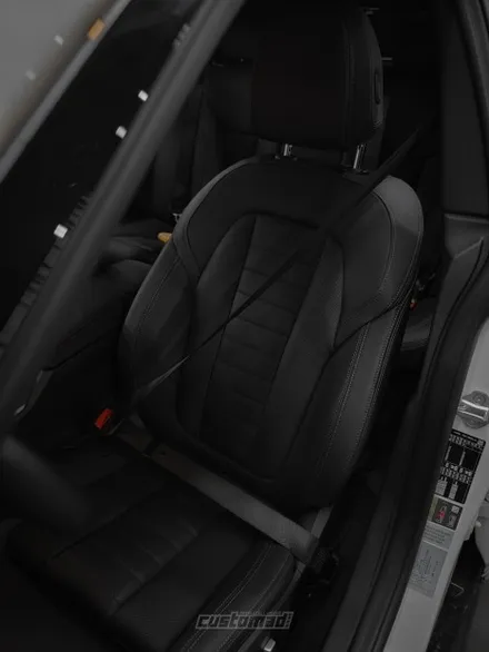 전기차도 튜닝할 수 있다  [BMW 전기차 i4 컬러 안전벨트 교체 시공 _부산 커스텀매드]