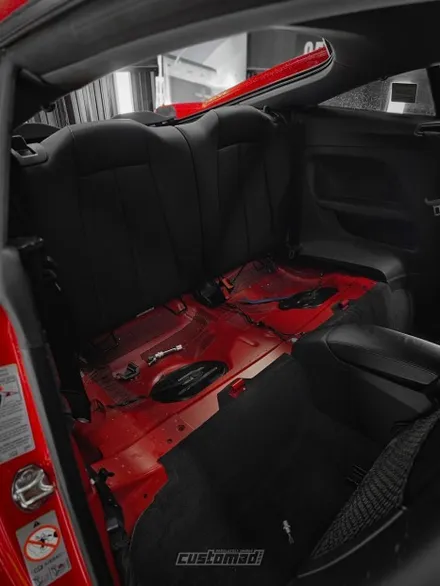 아우디 TT, 컬러안전벨트 시공기 [AUDI TT mk2 안전벨트 교체 시공 _ 부산 커스텀매드] / 부산 기장