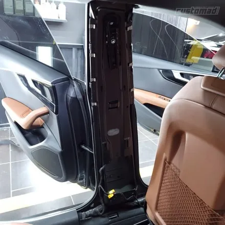 아우디 S-Line 포인트 안전벨트 시공 [AUDI A5 컬러벨트 _커스텀매드] #컬러안전벨트 #안전벨트튜닝 #서울경기자동차튜닝샵 #벨트컬러 #벨트교체 / 부산 기장경기 광주시 문형동