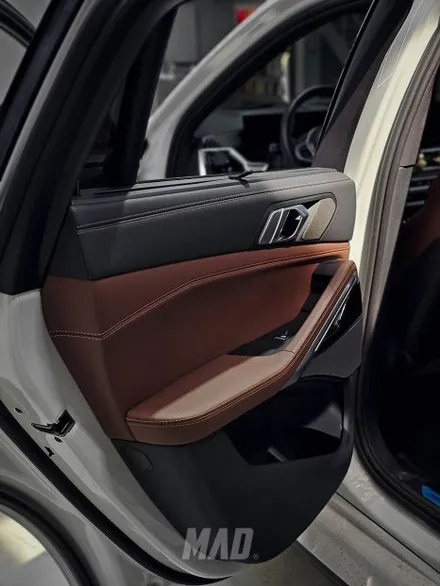 [서울.용인 | 자동차 실내 튜닝 전문점] BMW X6 실내 커스텀 도색 핸들, 대시보드 상하부, 도어트림, 센터콘솔 등 / 부산 기장경기 광주시 문형동