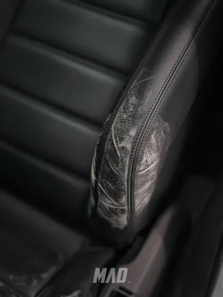 시간을 거슬러간 W204 C63 AMG [벤츠 C63 amg 컬러안전벨트 & 가죽복원 시공 _ 서울.경기 수도권] / 부산 기장경기 광주시 문형동