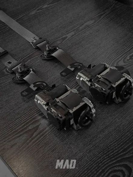이제 BMW는 이걸로 통한다 [BMW i4 코발트 블루 컬러 안전벨트 교체 _ 커스텀매드 서울.경기 수도권] / 부산 기장경기 광주시 문형동