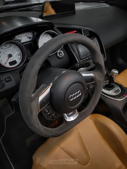 R8을 R8해보자 [아우디 R8 gt spyder 실내복원&컬러안전벨트 시공 _커스텀매드] / 부산 기장