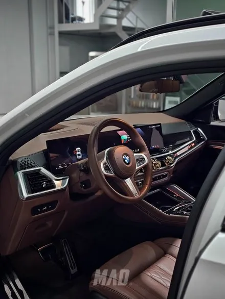 [서울.용인 | 자동차 실내 튜닝 전문점] BMW X6 실내 커스텀 도색 핸들, 대시보드 상하부, 도어트림, 센터콘솔 등 / 부산 기장경기 광주시 문형동