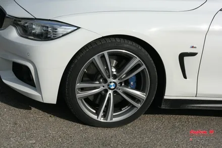 휠수리를 위해 왔지만 다이아몬드컷팅휠수리로 블랙폴리시 타입으로 컬러변경! BMW 428I / 용인 처인구