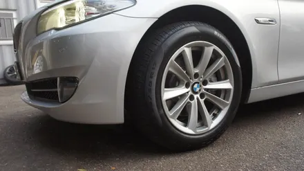 BMW 520D 17인치 휠에는 고스트크롬 휠도색이 딱! 입니다. / 용인 처인구