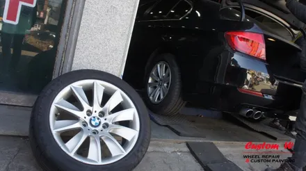 BMW 528I 18인치 터빈휠 상처 수리 후 고스트크롬 휠도색. / 용인 처인구