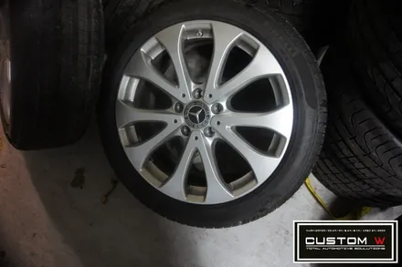 벤츠 W213 E300 밋밋한 실버 휠을 블랙폴리시 나이트패키지 휠로 다이아몬드컷팅 휠수리! / 용인 처인구