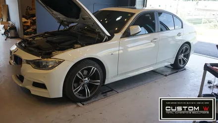 BMW F30 320d 극혐주의! 심각한 수준의 녹과 부식의 캘리퍼 블루 캘리퍼도색. / 용인 처인구