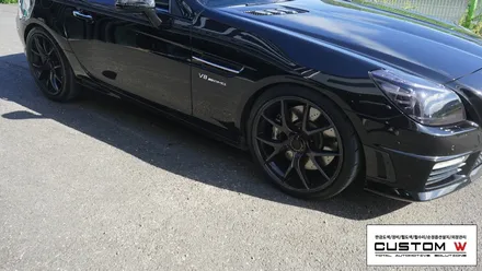 벤츠 SLK 55 AMG RAYS휠 블랙유광 휠도색, 골드 캘리퍼도색. / 용인 처인구