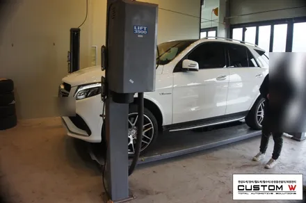GLE63AMG 2개의 휠 다이아몬드컷팅 휠수리, 카본세라믹골드 캘리퍼도색. / 용인 처인구
