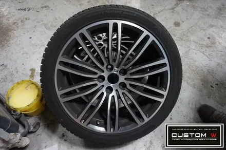BMW G30 530i 664M 블랙유광(하이그로시 블랙) 휠도색 작업.! / 용인 처인구
