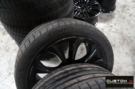BMW X6 40D 휠 상처 수리후, 블랙유광 휠도색. / 용인 처인구