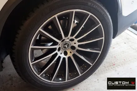 벤츠 GLC300 20인치 마차휠 상처 수리 후, 다이아몬드 컷팅 수리 휠복원 그리고 AMG 레드 캘리퍼 도색 작업 까지.! / 용인 처인구