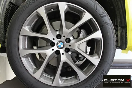BMW 신형 G05 X5 30d 블랙유광 휠도색 + 블루 캘리퍼 도색 / 용인 처인구