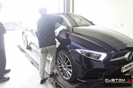 벤츠 CLS400d 휠 상처 수리 후 블랙유광 휠도색 + 레드 캘리퍼 도색 / 용인 처인구