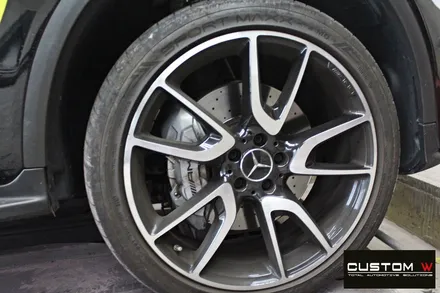 벤츠 GLC43 AMG 블랙유광 휠도색 + 레드 캘리퍼 도색 / 용인 처인구