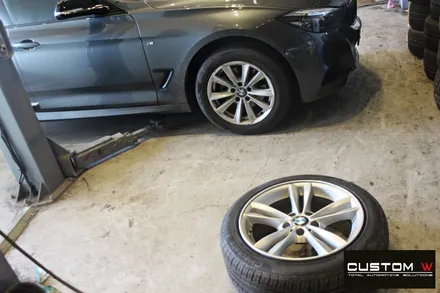BMW 3GT 휠 상처 수리 후 블랙유광 휠도색 / 용인 처인구
