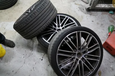 포르쉐 718 박스터 S 휠 상처 수리 후 블랙유광 휠도색 / 용인 처인구
