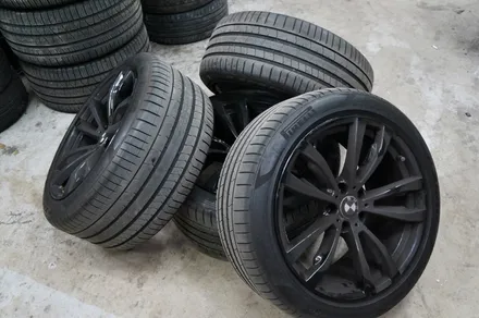 BMW X6 휠수리 후 블랙유광 휠도색 / 용인 처인구