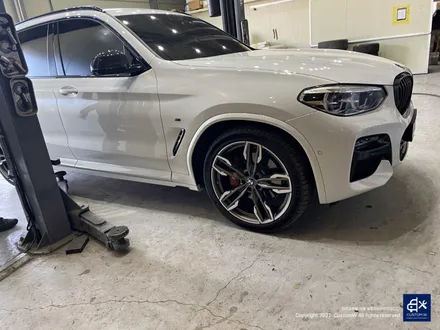 묵직한 블랙휠의 매력! BMW X3 M40i 718M 블랙유광 휠도색 / 용인 처인구