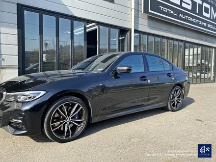 BMW G20 330e 잘못된 휠수리 이력 박리 후 블랙유광 휠도색 / 용인 처인구