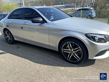 벤츠 W205 C200d 휠수리 후 블랙유광 휠도색 + 레드 캘리퍼 도색 / 용인 처인구