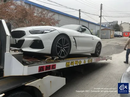 따뜻한 봄에 오픈 에어링의 기쁨을 누릴 수 있는 BMW G29 Z4 20i 휠 상처 수리 후, 유광 블랙 휠도색 그리고 블루 캘리퍼 도색까지_! / 용인 처인구