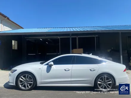 아우디 A7 50TDI 20인치 휠 상처 수리 후, 다이아몬드 커팅 가공을 이용한 블랙 폴리시 휠 커스텀 도색 작업 그리고 레드 캘리퍼 도색 작업까지_! / 용인 처인구