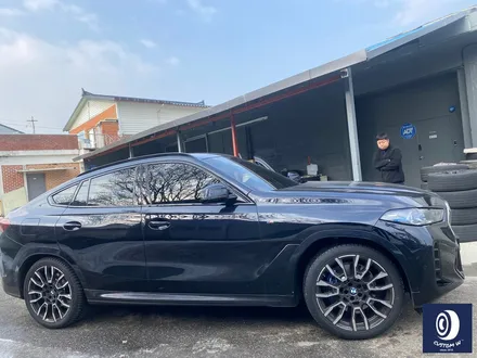 BMW G06 X6 40i 915M 21인치 휠 상처 수리 후, 하이그로시 블랙 / 검정 유광 휠도색 / 용인 처인구