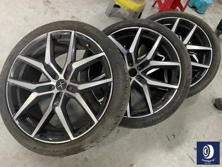 볼보 XC60 타 업체 잘못된 수리 도색 이력이 있는 22인치 약품 박리 / 페인트 제거 후, 블랙 유광 휠도색 + 캘리퍼 도색 작업까지_! / 용인 처인구