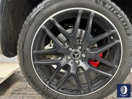벤츠 GLE400D (휠은 GLE63) 휠 상처 수리 후, 사틴 블랙 휠도색 / 용인 처인구