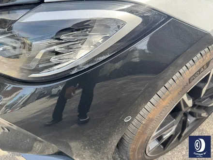 BMW I4 M50 861M 휠 상처 수리 후, 블랙 유광 휠도색 + 레드 캘리퍼 도색 작업까지_! / 용인 처인구