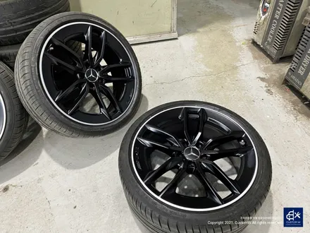 벤츠 E53 AMG 휠수리 후 블랙 실버 투톤 무광 휠도색 + 레드 캘리퍼 도색 / 용인 처인구