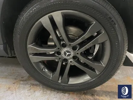 벤츠 GLA200 타 업체 휠수리 도색 불량 재작업 / 약품 박리 (페인트 제거) 후, 건메탈 그레이 휠도색 + 부식 제거 후, 블랙 캘리퍼도색 / 용인 처인구