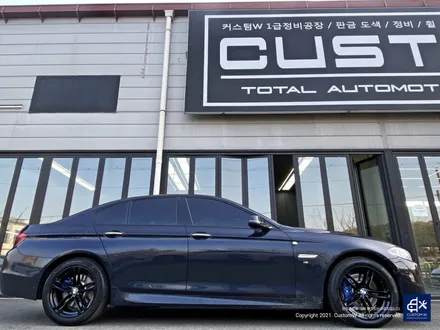 BMW F10 530d 박리 후 블랙유광 휠도색 + 분진 제거 후 블루 캘리퍼 도색 / 용인 처인구