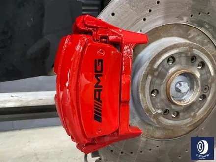 벤츠 GLE450 타 업체 잘못된 수리 도색 이력 / 기존 페인트 제거 (약품 박리) 후, 마차휠 블랙 유광 휠도색 + 레드 캘리퍼 도색 / 용인 처인구