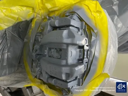 따끈따끈한 신차~(미등록 차량 / 번호판 미장착) BMW G70 740D 블랙 유광 휠 4개+휠 커버 20개 총 24개 도색 +  블루 캘리퍼 도색 / 용인 처인구