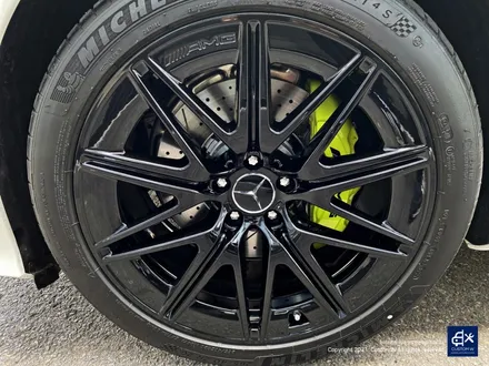 벤츠 신형 GT43 AMG 블랙유광 휠도색 + 애시드 그린 캘리퍼 도색 / 용인 처인구