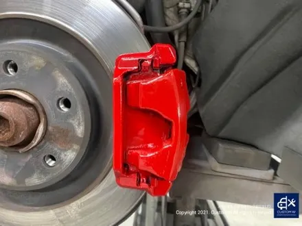 아우디 A7 50TDI 20인치 휠 상처 수리 후, 다이아몬드 커팅 가공을 이용한 블랙 폴리시 휠 커스텀 도색 작업 그리고 레드 캘리퍼 도색 작업까지_! / 용인 처인구